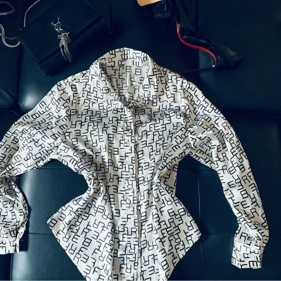 VINTAGE BLOUSE - Picture 4 of 9